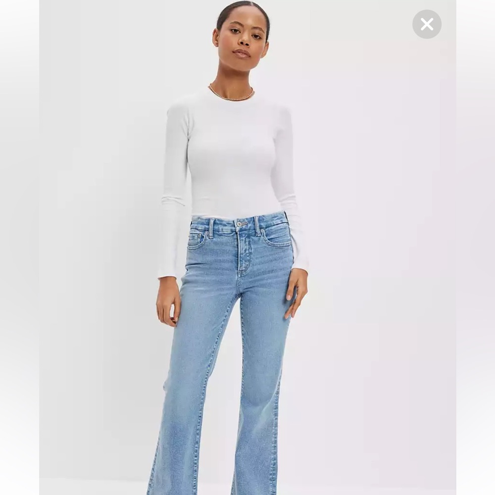 NWT AE Super Highrise Flare Jeans